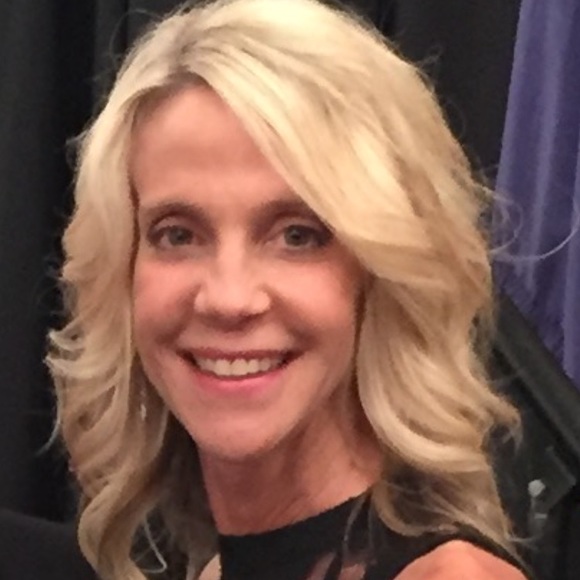 Meet your Posher, Sue - Picture 1 of 1